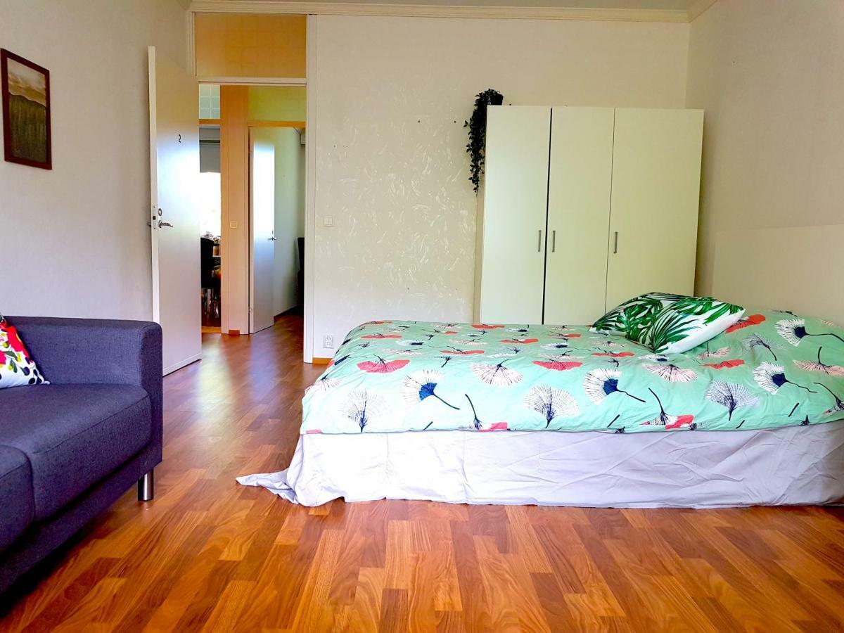 Hôtel Tulppaani à Vantaa Extérieur photo